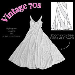 Vintage 70s Long White Lace Slip NightGown Lingerie Sleepwear Swirl Glam Retro